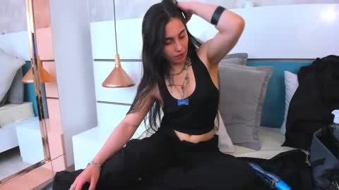 Ashkoreh online show from 03.05.26