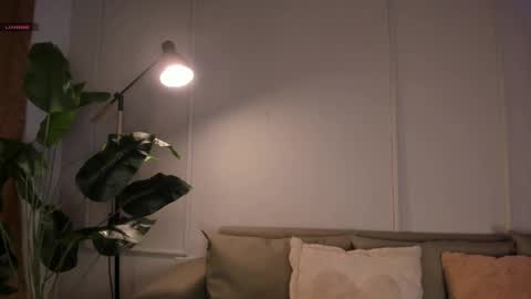 Snapshot of ashleeydiamonds chatting on 06.06.26 online show from 06.06.26