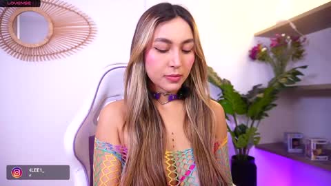 Nay online show from 10.15.25