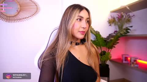 Nay online show from 10.22.25