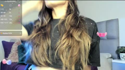 Carolina  online show from 02.02.25