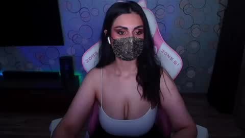   Yasmina   online show from 06.25.26