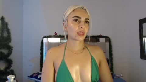 ashley__tylor online show from 12.24.24
