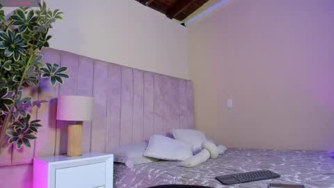 ashley_beaomunt online show from 04.01.26