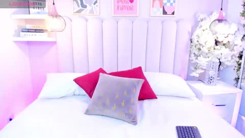 Snapshot of ashley_blake_ chatting on 10.04.25 Ashley online show from 10.04.25