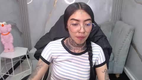 ashley_blum_v online show from 10.30.25