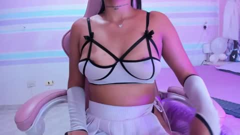 ASHLEY online show from 01.10.25