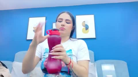 Ashley Evans online show from 11.05.25