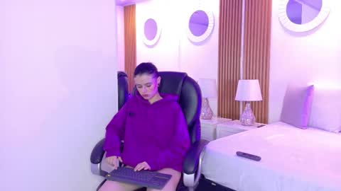 Ashley  online show from 10.24.25