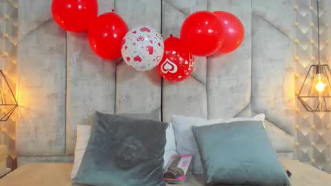 AshleyHill online show from 02.15.26