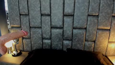 ASHLEY  My schedule 600 - 1400 GMT -5 online show from 02.20.25