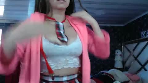 ashleynaughty18 online show from 09.30.25