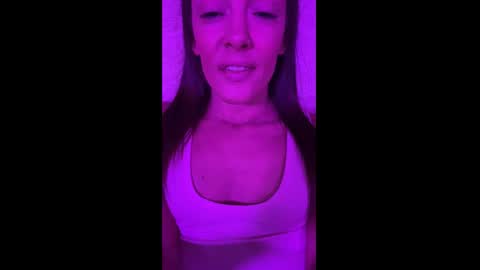 Ashley online show from 10.12.25