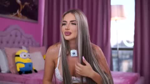 Snapshot of ashleysinnx chatting on 09.13.25 Ashley online show from 09.13.25