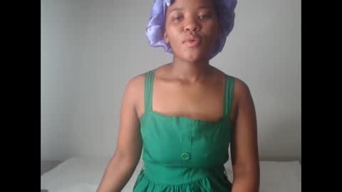 ashleyt255 online show from 09.24.25