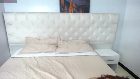 AshleyThompsonn online show from 03.08.25