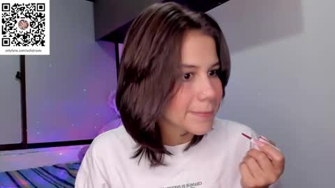 Snapshot of ashleytravis_ chatting on 02.03.25 online show from 02.03.25