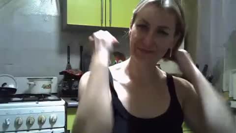 AshleyXHoney online show from 10.18.25