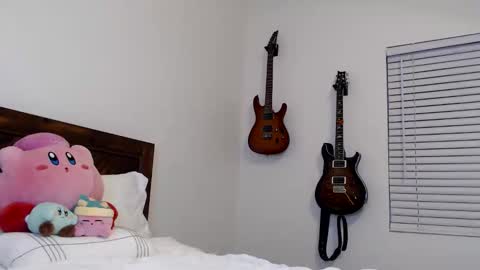 Ashley Love online show from 11.12.25