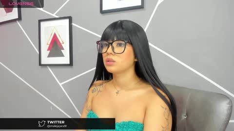 Ashlie online show from 12.14.24