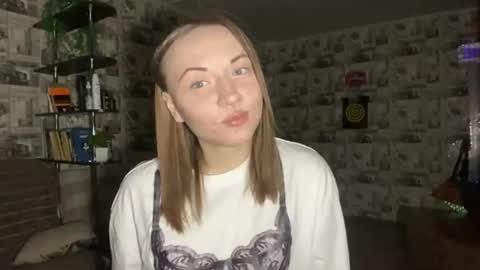 Lily online show from 03.23.26