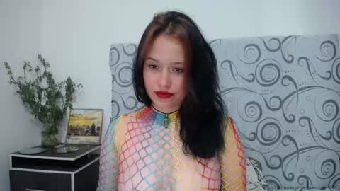 Snapshot of ashly_93 chatting on 03.06.25 engel online show from 03.06.25