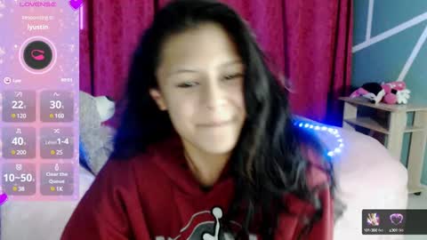 Snapshot of ashly_little2 chatting on 03.07.25 Ashly online show from 03.07.25