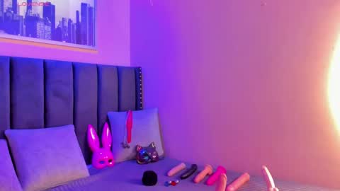 ashlye_miller_ online show from 02.16.25