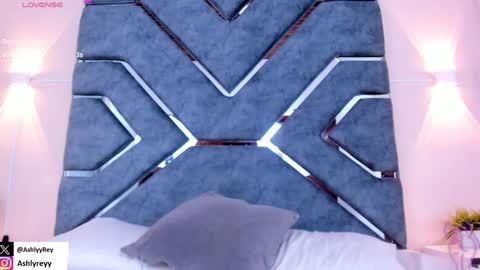 Ashly  online show from 12.06.24