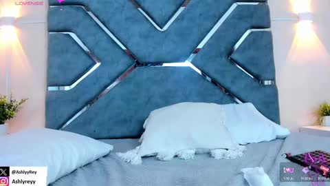 Ashly  online show from 02.10.25