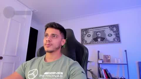 Snapshot of ashton_coleman_ chatting on 11.12.25 my name real is camilo online show from 11.12.25