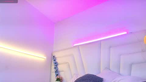 Ashton Myers online show from 10.28.25