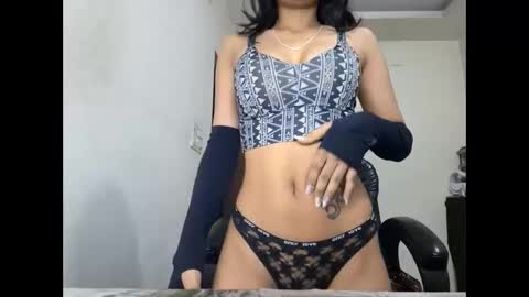 Snapshot of ashukhushi2022 chatting on 02.10.25 khushi online show from 02.10.25