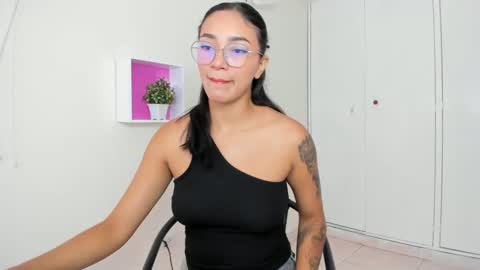 Camila online show from 12.04.24