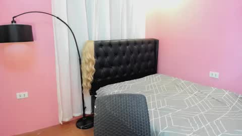 Cecily online show from 03.21.26