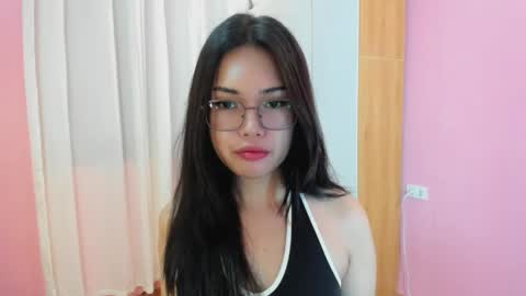 Snapshot of asian_cecilyxx chatting on 04.12.26 Cecily online show from 04.12.26