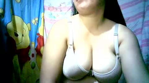 Snapshot of asian_fantasm21 chatting on 08.10.26 Mica online show from 08.10.26