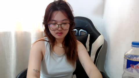 Snapshot of asian_honey69 chatting on 07.12.26 bb girl online show from 07.12.26