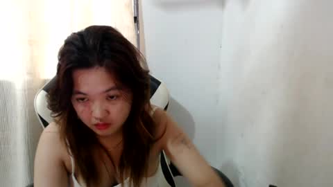Snapshot of asian_honey69 chatting on 07.20.26 bb girl online show from 07.20.26