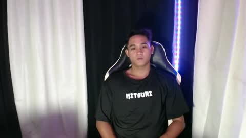 asian_hugecock747645 online show from 01.27.25