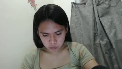 Snapshot of asian_kristellex chatting on 05.09.26 KRISTELLE online show from 05.09.26