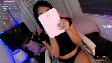 Snapshot of asian_luci chatting on 04.28.26 LUCI BABE online show from 04.28.26
