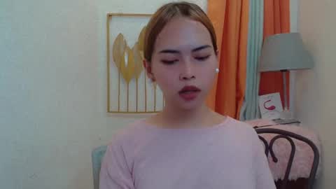 Snapshot of asian_pinay_oldlover chatting on 07.05.26 Angel online show from 07.05.26