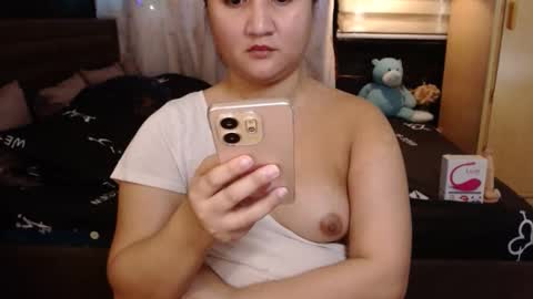angela online show from 12.25.24