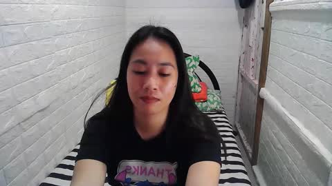 Trixie online show from 01.21.25