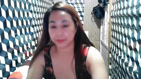 Trixie online show from 04.04.26