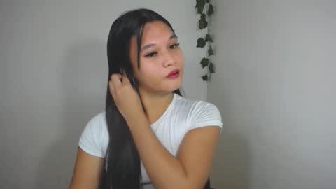 Yan online show from 12.04.25