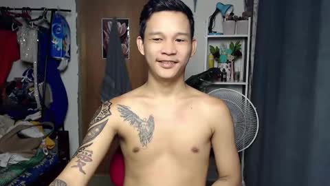Snapshot of asianboycock14 chatting on 04.28.26 asianboycock14 online show from 04.28.26