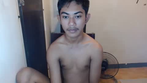 Snapshot of asiancockhero22 chatting on 12.05.24 HERO online show from 12.05.24