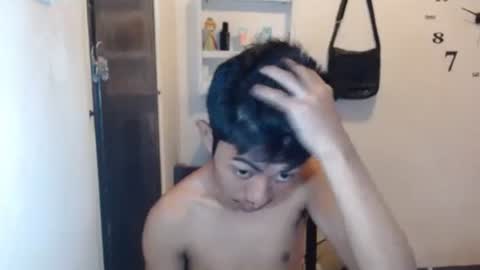 Snapshot of asiancockhero22 chatting on 12.16.24 HERO online show from 12.16.24